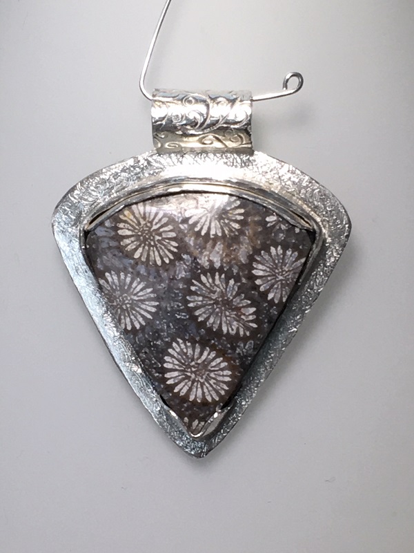 Fossil Coral pendant (GT1598) by Gabrielle Taylor