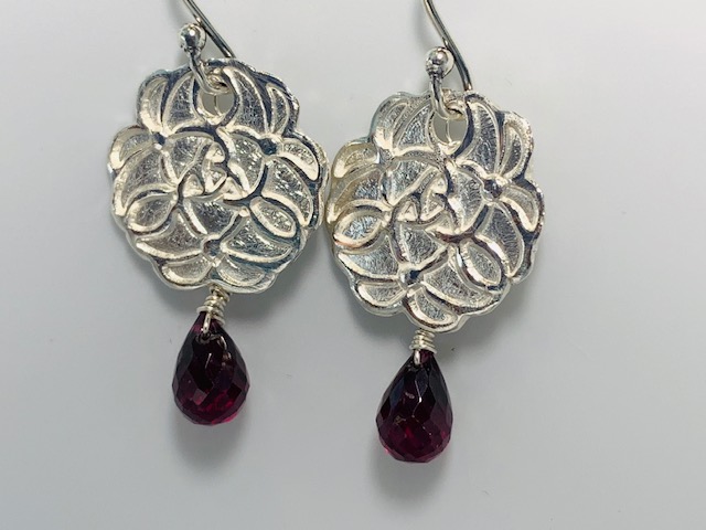 Flower shaped earrings with Rhodolite garnets (GT1642) by Gabrielle Taylor