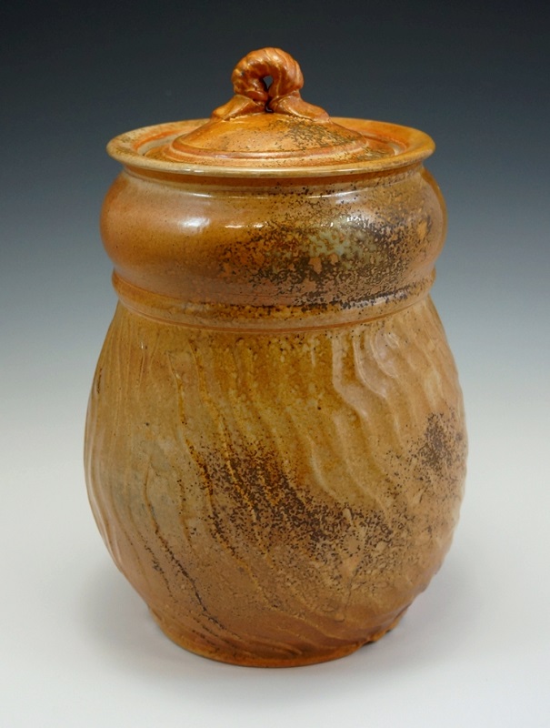 Covered Jar, stoneware (OL_20_06) by Phil Fishwick