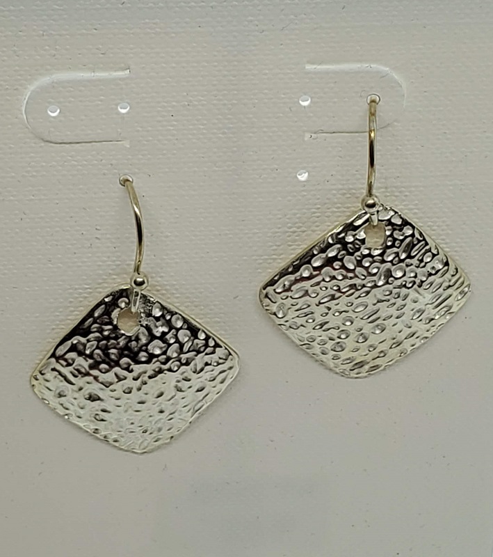 Square hammered earrings (GT1438) by Gabrielle Taylor