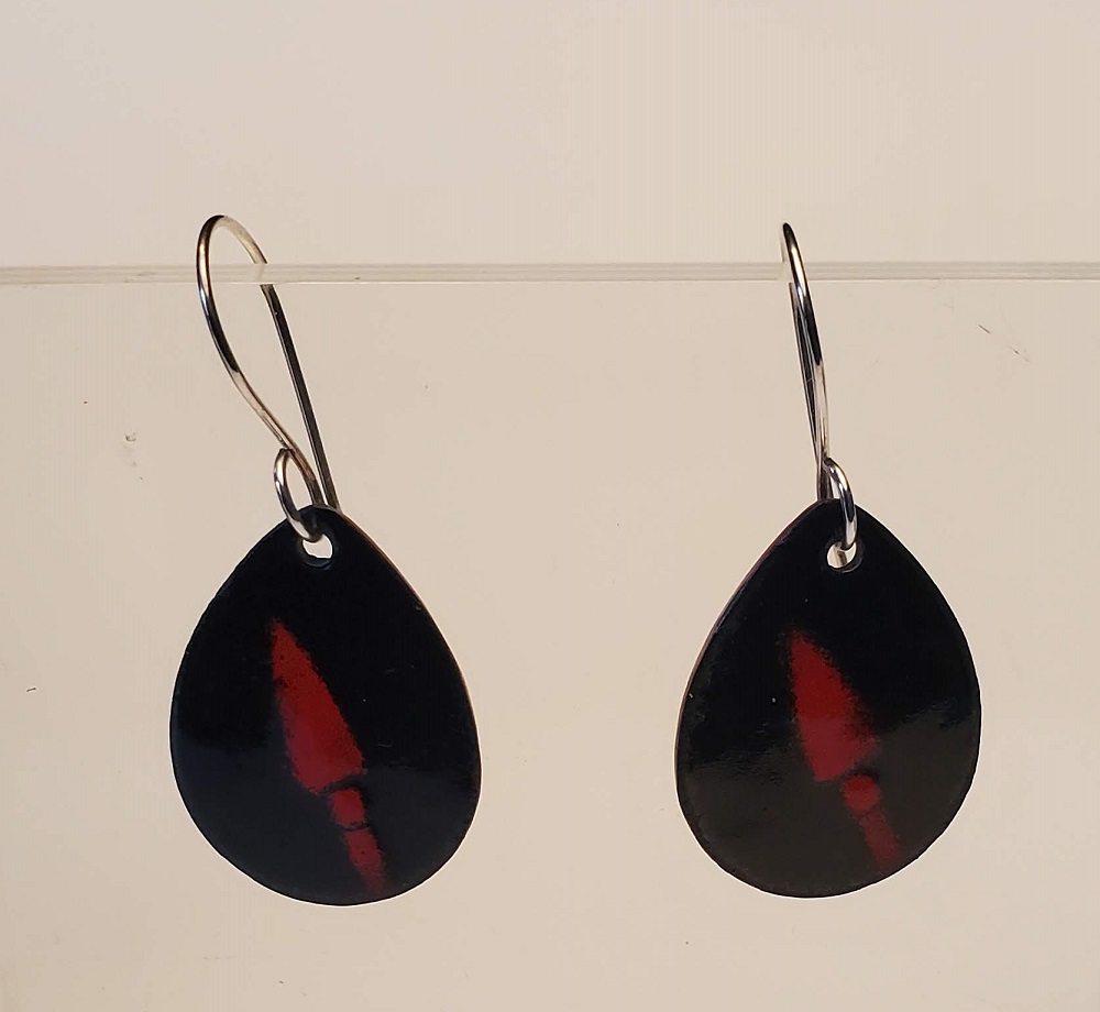 Black with Red Arrow Enamel earrings by Steve and Calisse Browne, Metal Memories