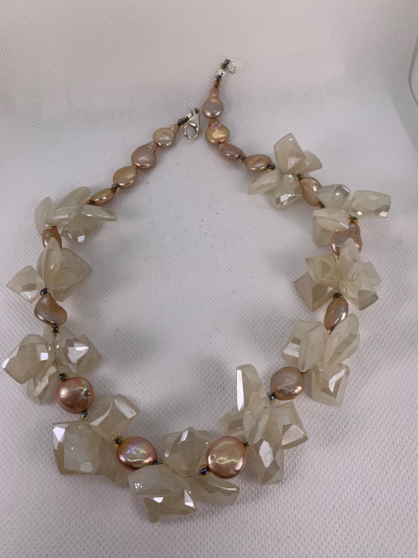 Grey Chalcedony and Pearls Necklace by Gabrielle Taylor