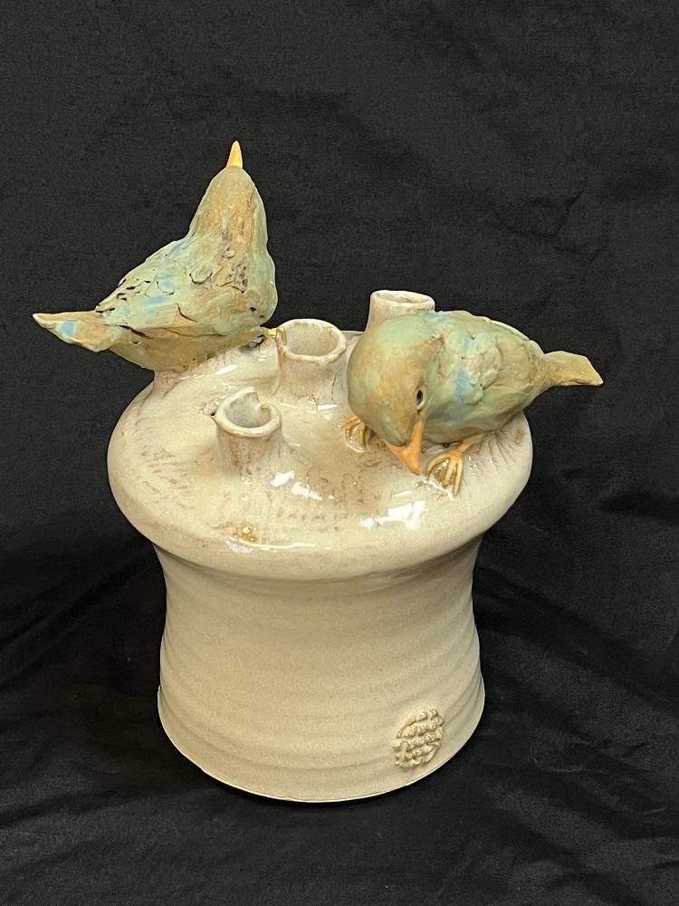 Flower/Bird Pot 3 by Linda Jerome